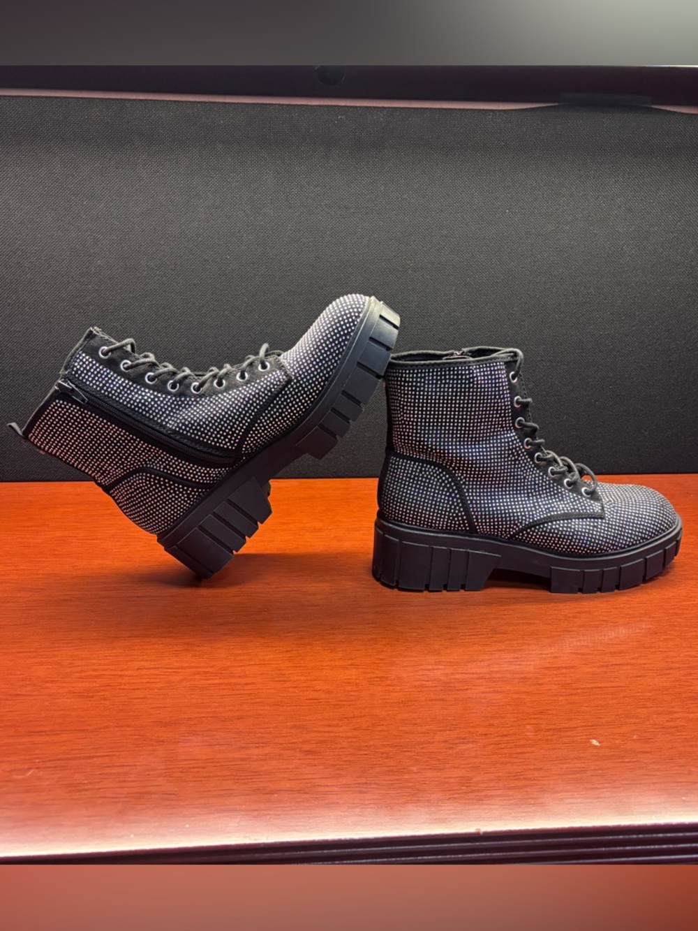 Women's Madden NYC Sz 11 Rhinestone Lace-Up Combat Boots in Black Stone, GUC - Picture 8 of 13